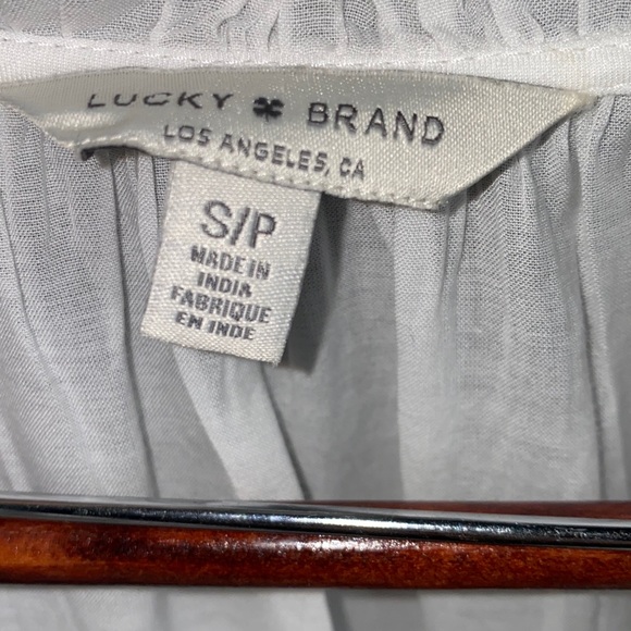 ❌SOLD❌Lucky Brand Embroidered Peasant Top - small - Picture 5 of 7